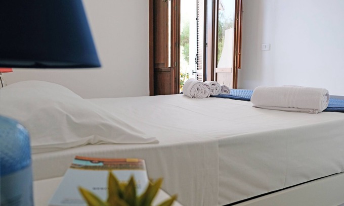 Santa Caterina Apartamento | A stone's throw from the sea, St. Catherine