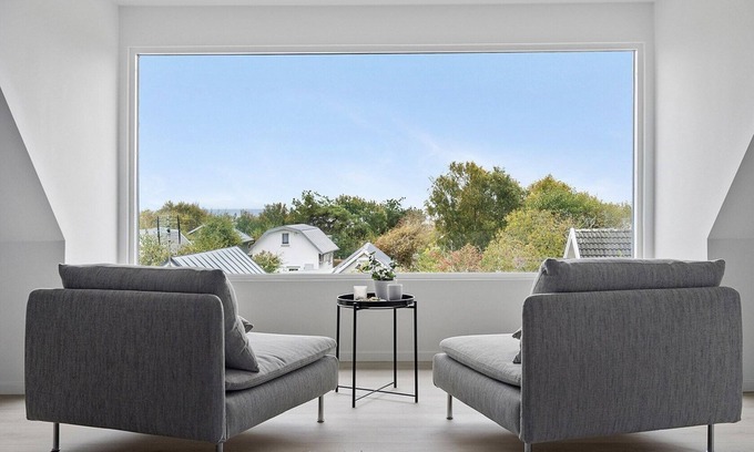 Halmstad Casa | A stylish house 100 meters from the beach with sea views.