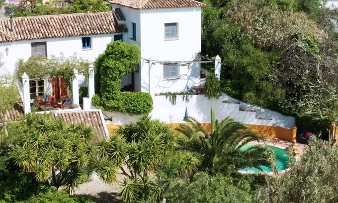 Montecorto Villa | Casa de campo reformada con estilo cerca de Ronda