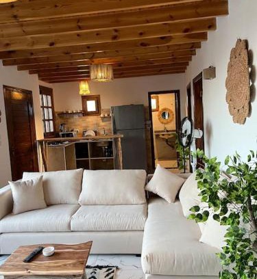 Dahab Chalet De Esquí | A sunny Bohemian chalet in Dahab