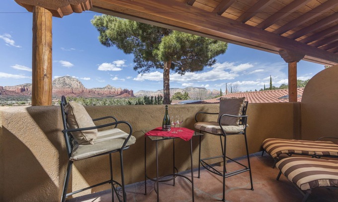 West Sedona Hotel | A Sunset Chateau