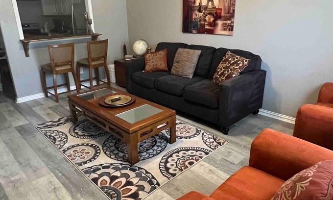 Northeast Houston Apartamento | A Touch Of Home Rural