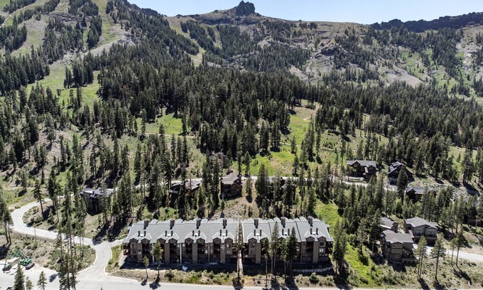 Kirkwood Condominio | A Town Home Run at Timber Creek