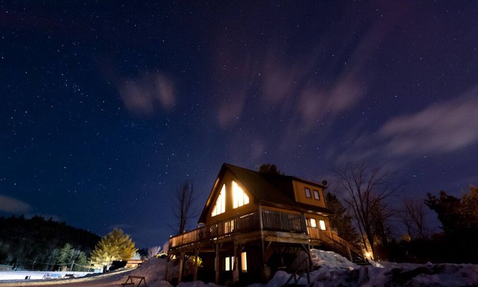 Wakefield Chalet De Esquí | Un chalet tradicional de Quebec ubicado en las colinas de Gatineau 30 minutos de Ottawa