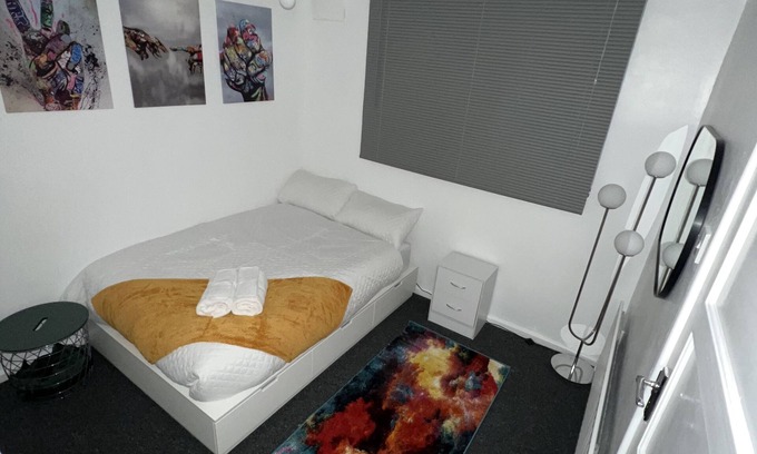 Kidbrooke with Hornfair Casa | a two bedroom cosy hideaway based in greenwich