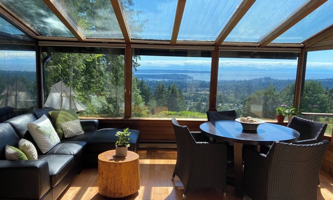 Upper Lonsdale Casa | A VIEW FROM EVERY ROOM! A PEACEFUL, NATURAL SETTING WITH A HOT TUB!