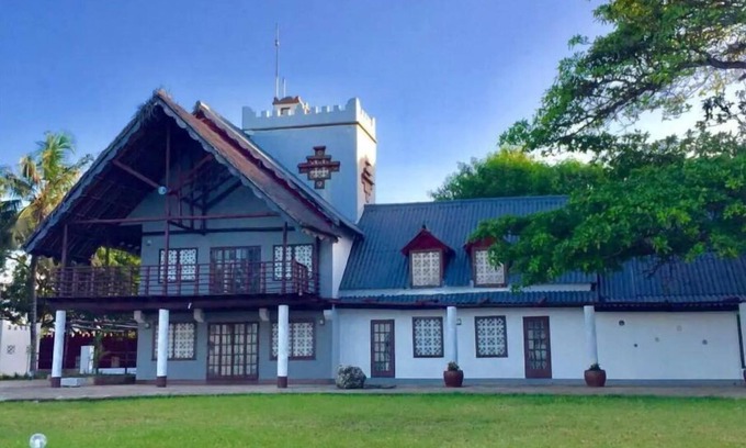 Kunduchi Otro | UNA CASA DE PLAYA VINTAGE FRENTE AL OCÉANO EN UNA ZONA TRANQUILA Y PRIVADA LLAMADA BAHARI