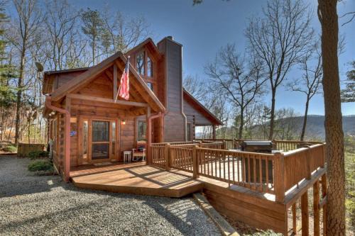 Blue Ridge Casa | A Walk in the Clouds - Cherry Log GA