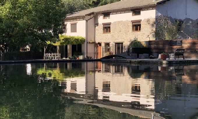 La Baronia de Rialb Cabaña | Casa del Peixos-casa rural 1-16 personas, 8 Habitaciones con baño