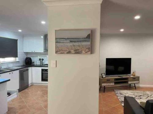 West Beach Casa | A Wave from It All Esperance