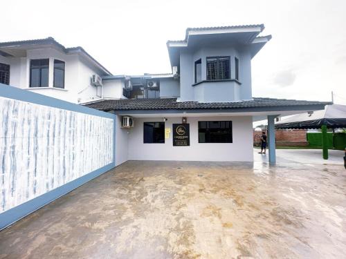 Taman Daya Casa | A01 Fancy Light Garden Homestay