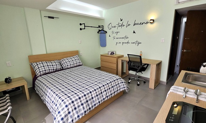 Cuautitlán Izcalli Apartamento | A10 Full Suite ‖ Mini Dept at Plaza Acequia A10