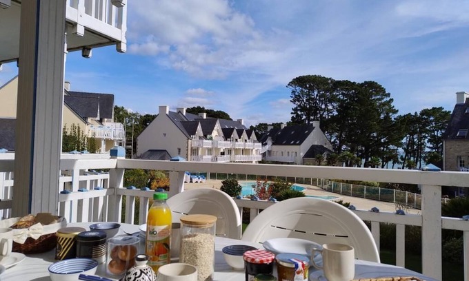 Kerherou Apartamento | A11 -Appartement vue mer piscine