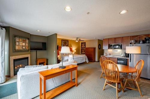 Thayerville Apartamento | A125 Studio Lake View