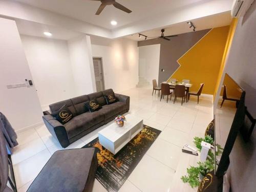 Tebrau Casa | A18 Tebing Dato Onn 39