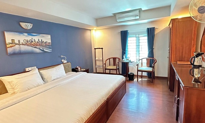 Hai Chau Hotel | A25 Hotel - 137 Nguyen Du DN