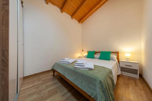 Espiche Apartamento | A28 - Castela Street Townhouse in Espiche