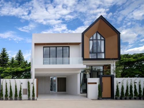 Su Thep Apartamento | A9 Airport pool villa