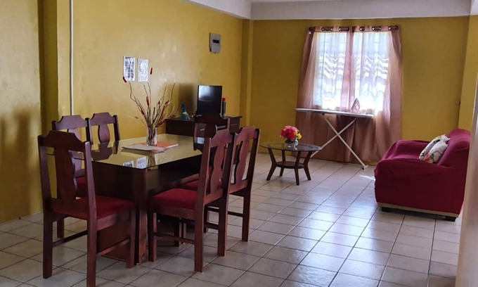 Castries Apartamento | Aanola Villas A4 Amplia Casa Caribeña