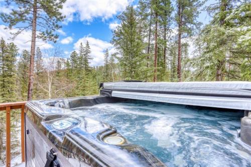 Lead Casa | Aaron`s Aspen Retreat- Pet