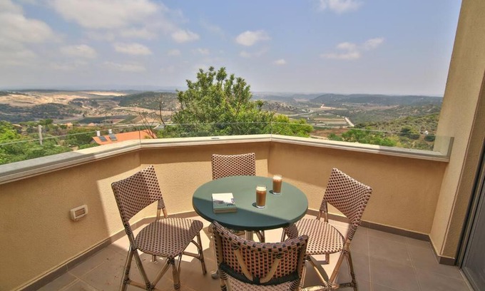 Zikhron Ya'aqov Casa | Aaronsohn Holiday house