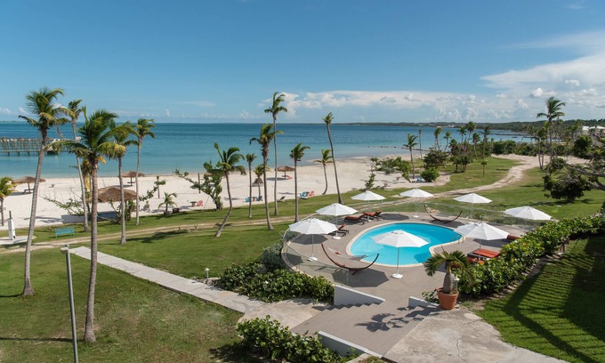 Lubbers Quarters Cay Complejo | Abaco Beach Resort and Boat Harbour Marina