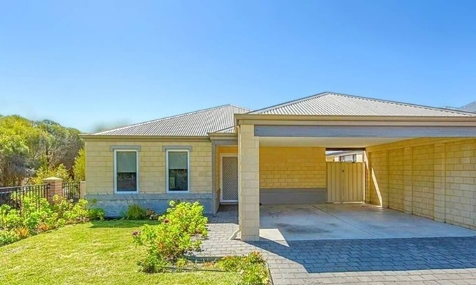 Abbey Casa | Abbey Beach House, family friendly retreat!