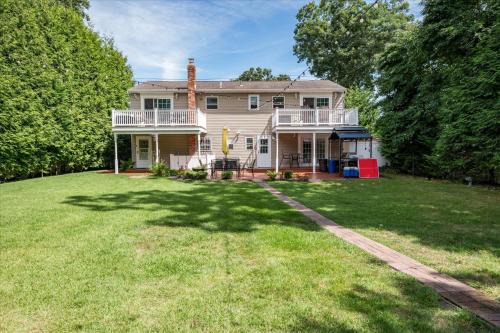 East Massapequa Casa | Abbey House