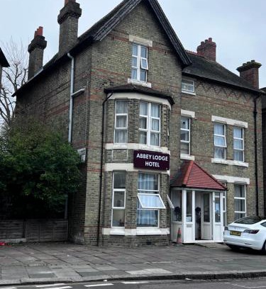 Ealing Common Cama Y Desayuno | Abbey Lodge Hotel