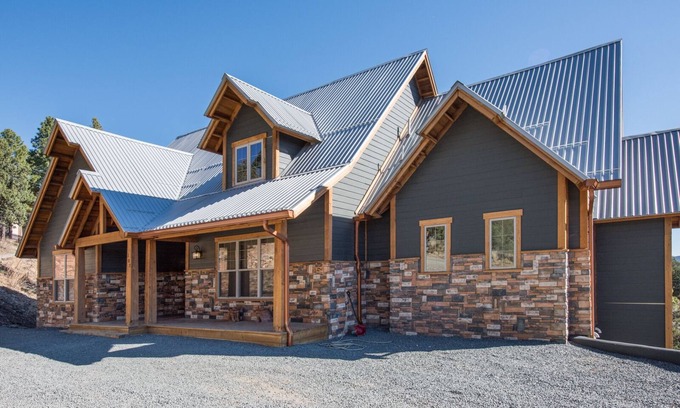 Ruidoso Cabina | Abbey Lodge, 9 habitaciones, capacidad para 23, sala de juegos, WiFi, pantalla plana de TV