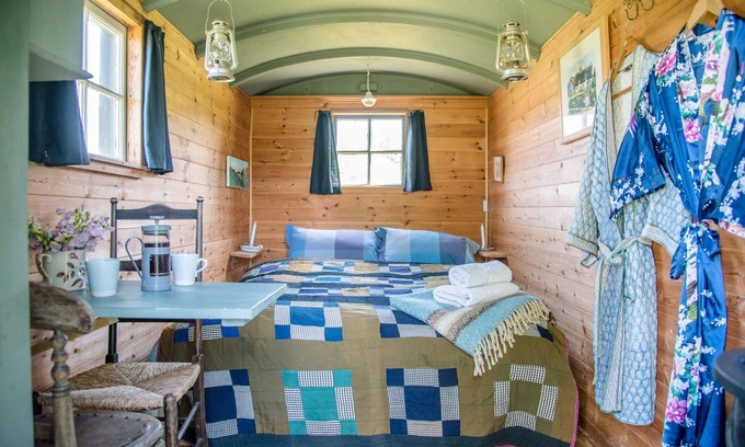Eye Cabina | Abbey Shepherds Hut, Eye