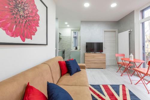 Calvairate Apartamento | Abetone 6 - The Red Studio - B Home