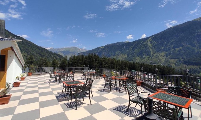 Manali Hotel | Abhilashi Residency & Spa - Centrally Heated & Air Cooled