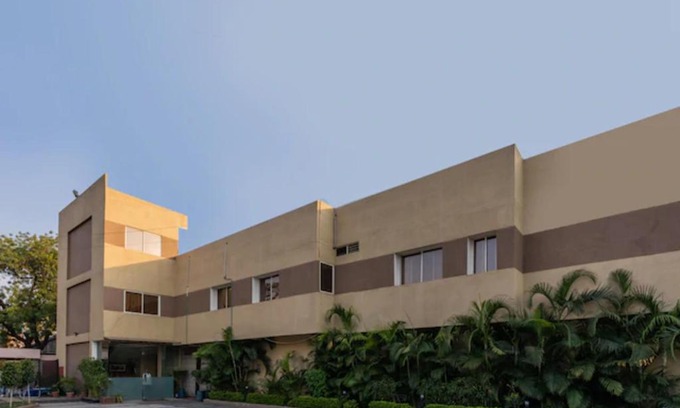 Dewas Hotel | Abhinav Hotel