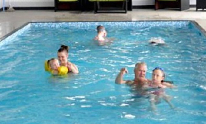 Towyn Chalet De Esquí | Abi caravan sleeps 8 lyons winkups holiday park