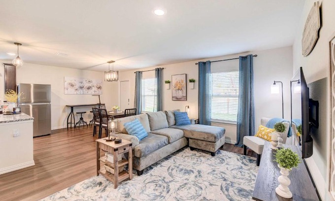 Bellmead Casa | about 6 Mi to Waco Newly Constructed Family Home