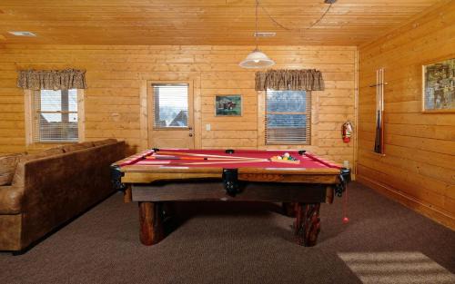 Sevierville Villa | Above it All