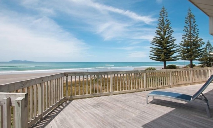 Waihi Beach Casa | Casa de vacaciones absoluta frente a la playa