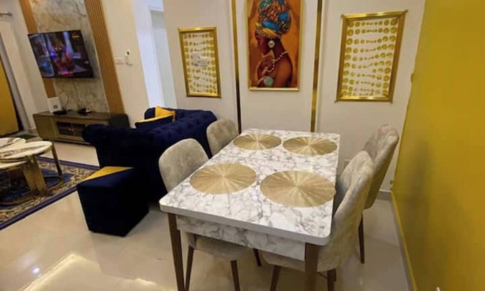 Sakumono Apartamento | Aby's Serene Oasis|Pool view|City Centre|WiFi