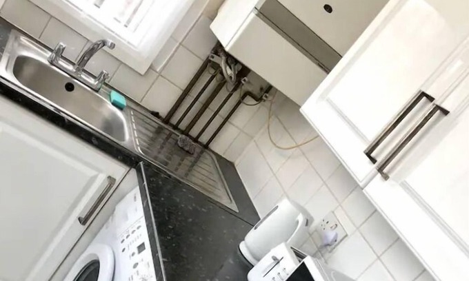 Rochford Apartamento | Ac lounge 115 1-Bed Apartment in Rochford