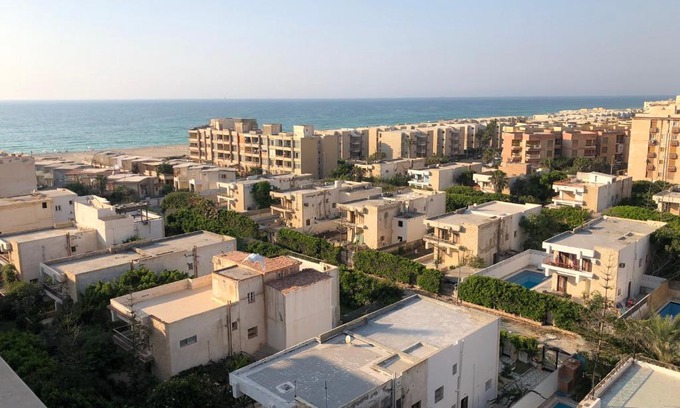 Ad-Dukhaylah Apartamento | AC, Wi-Fi Panorama View Shahrazad Beach Apartment