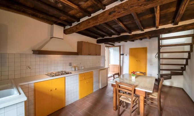 Pontassieve Apartamento | Acacia Apartment
