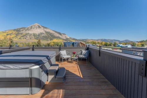 Crested Butte Casa | Academy Place | Larkspur