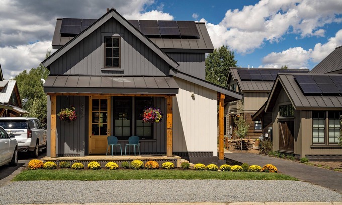 Crested Butte Cabaña | Academy Place | Valerian