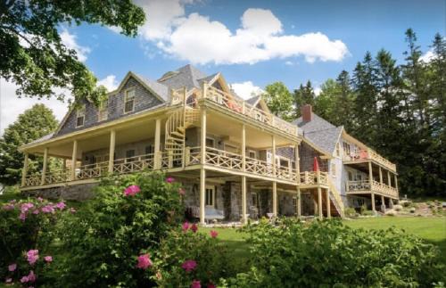 Sullivan Cama Y Desayuno | Acadia Bay Inn