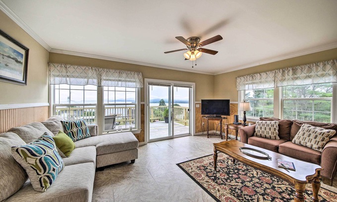 Marlboro Casa | Acadia Home with Incredible Frenchman Bay View!