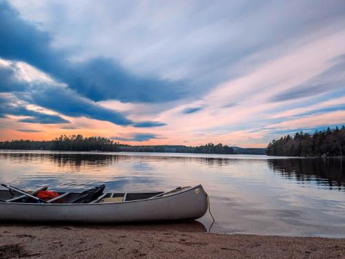 Sullivan Casa | Acadia Sunset Fishing Cabin #3 family beach fire pit