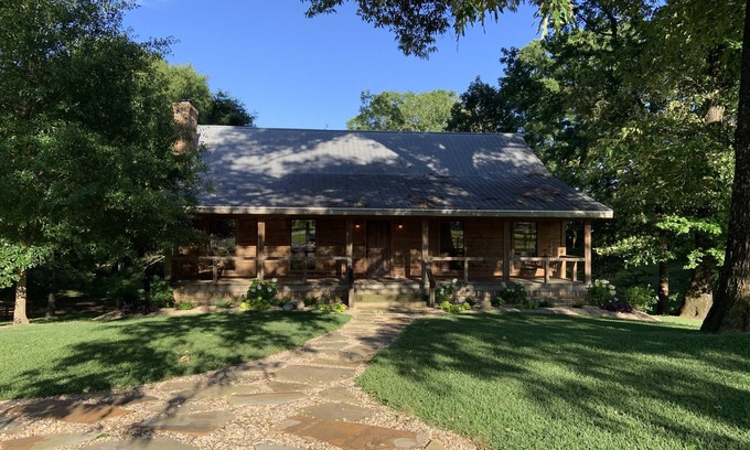 Hattiesburg Cabina | Granjas acadianas Cabaña de granja del sur
