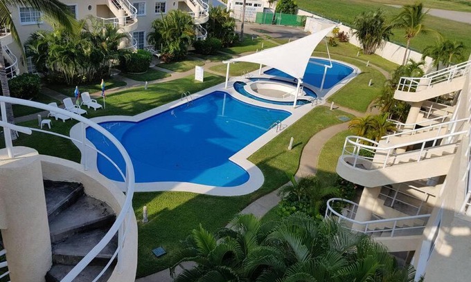 Puente del Mar Apartamento | Acapulco diamante departamento con playa ecológico