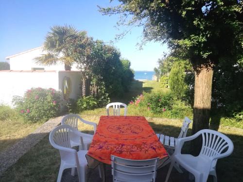 La Flotte Casa | Accès océan sur grand terrain clos